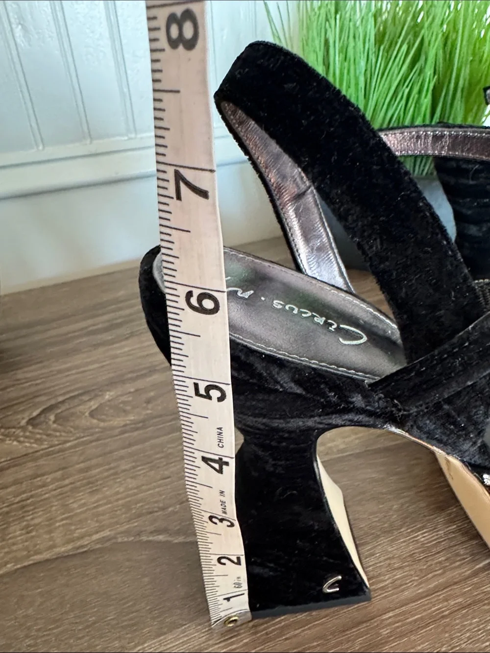 Sam Edelman NY Circus Edgy Rhinestone Bow Black Velvet Platform Sz10
